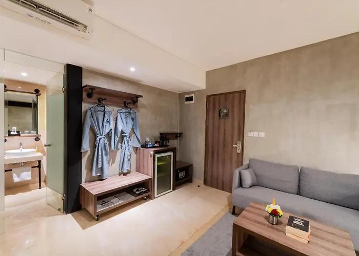 Boutique And 3*